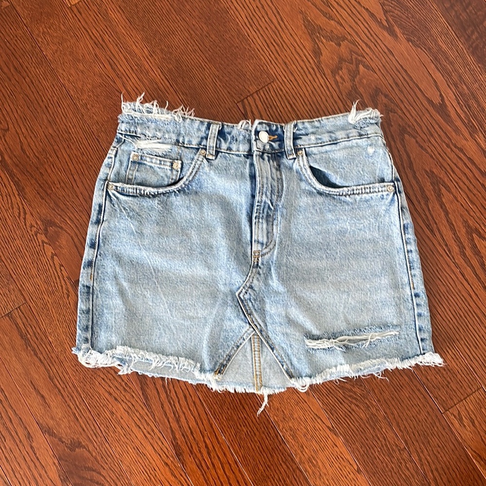 ZARA distressed denim skirt